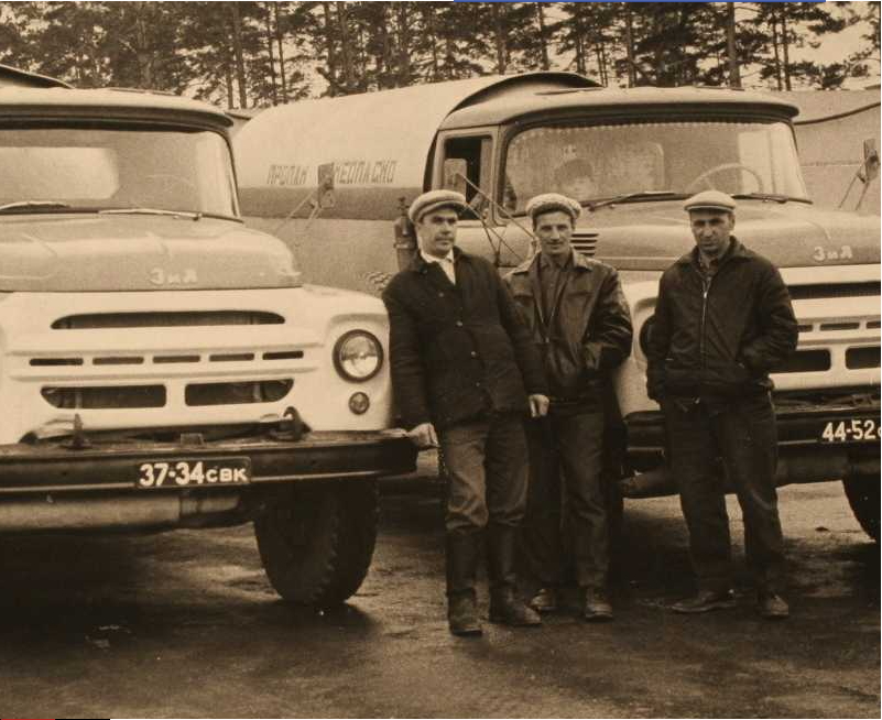 Они были первыми. Новые газовозы, фото 1971 год Они были первыми. Новые газовозы, фото 1971 год